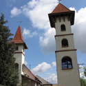 Turnul cu clopote și casa de rugăciuni